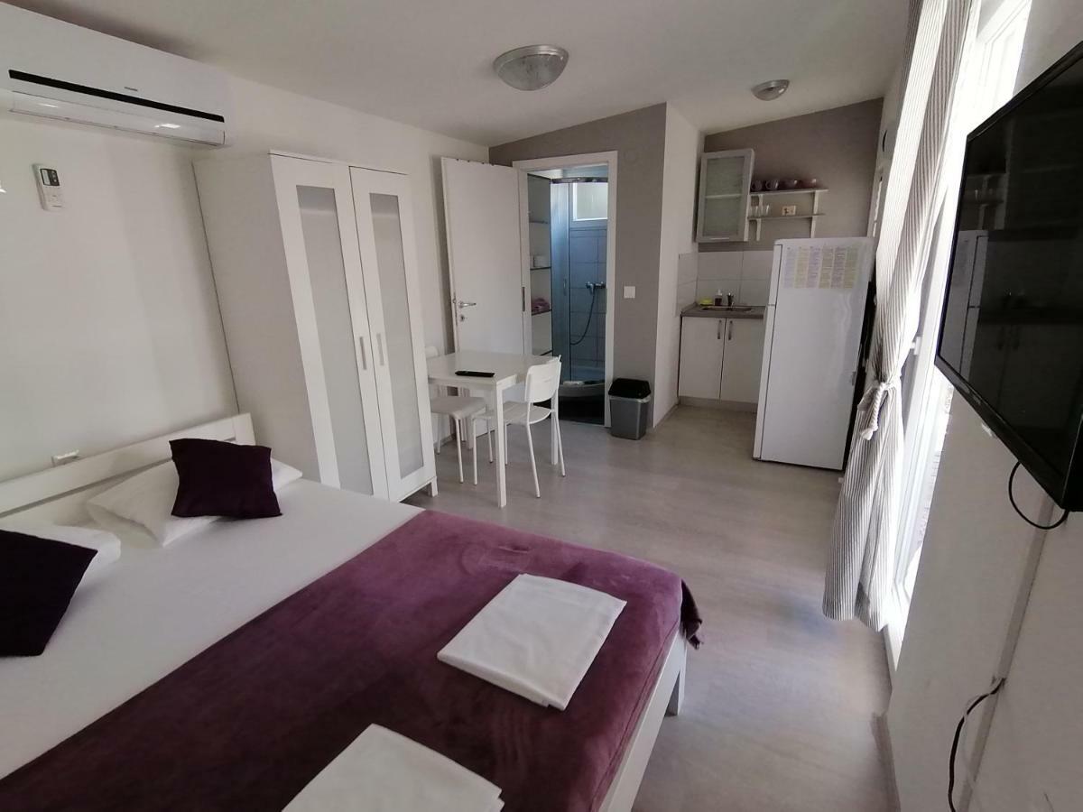 Fjaka Camp Pakostane Ngoại thất bức ảnh